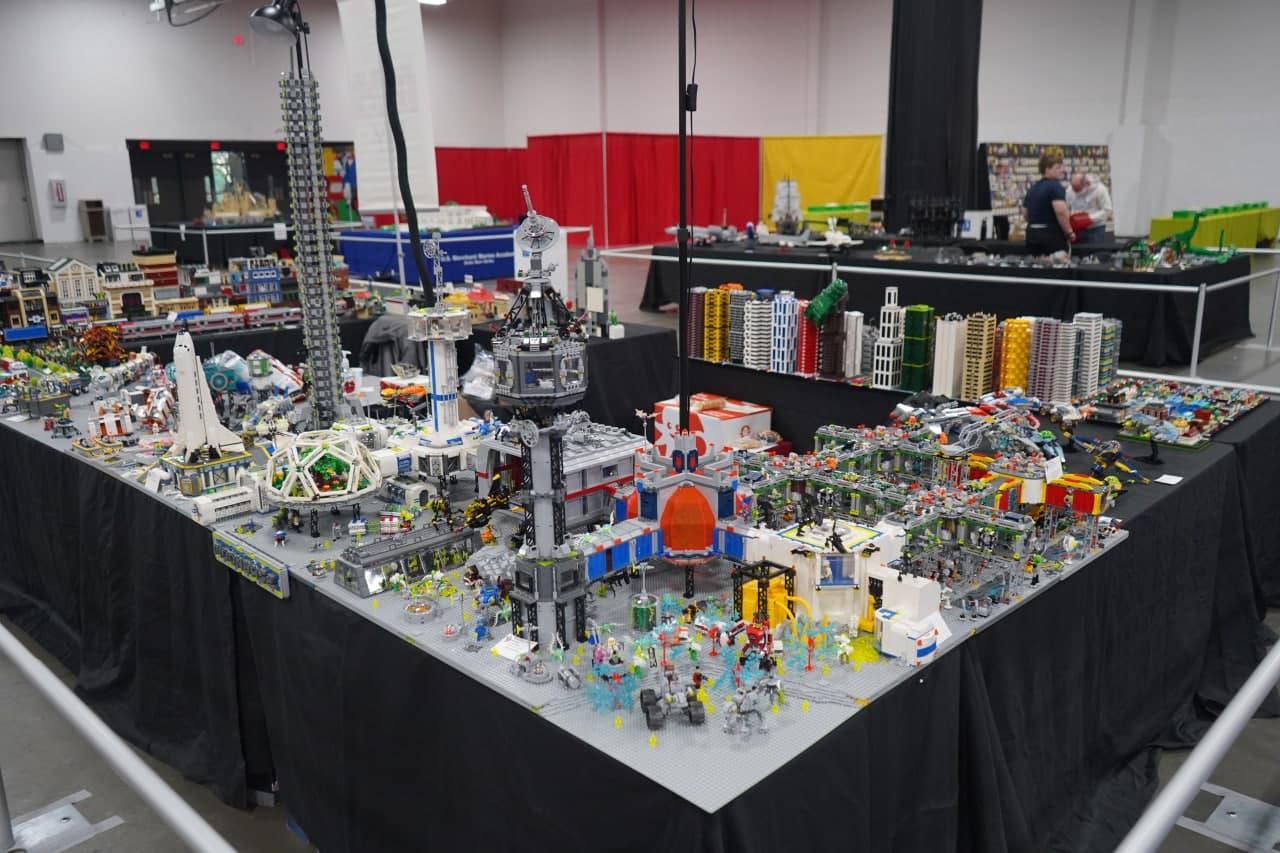 LEGO - Brickcon : Disney, Alice in Wonderland