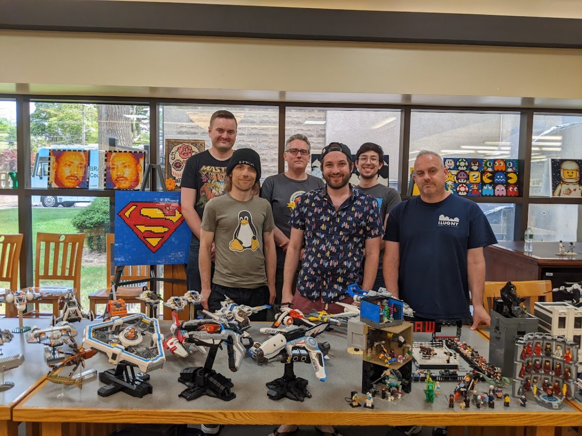 I LUG NY at the Brentwood Public Library’s Summer Con 2022